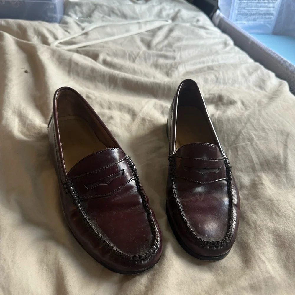 Classic Women's Penny Loafers in Burgundy - Picture 1 of 6